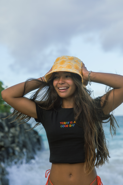 SHACK SUN & WAVE BUCKET HAT ☀️ YELLOW