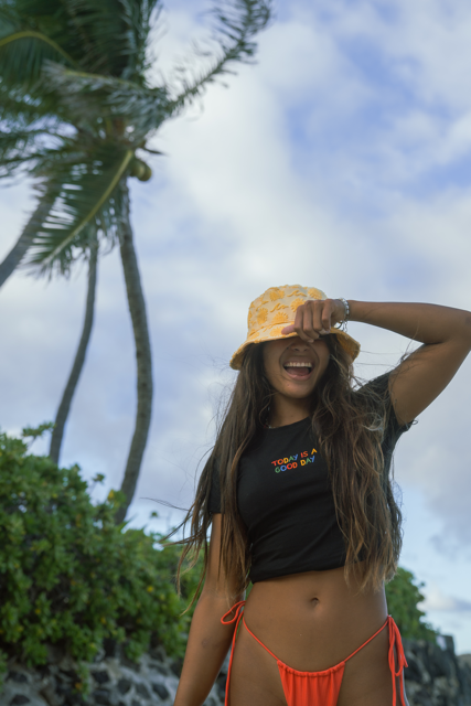 SHACK SUN & WAVE BUCKET HAT ☀️ YELLOW