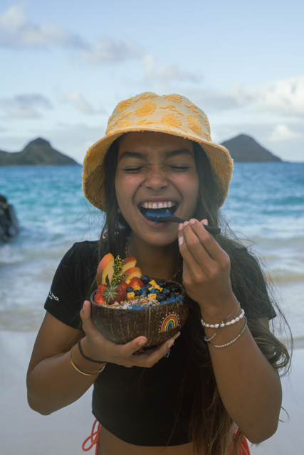 RAINBOW &quot;COCONUT BOWLS&quot; X SUNRISE SHACK