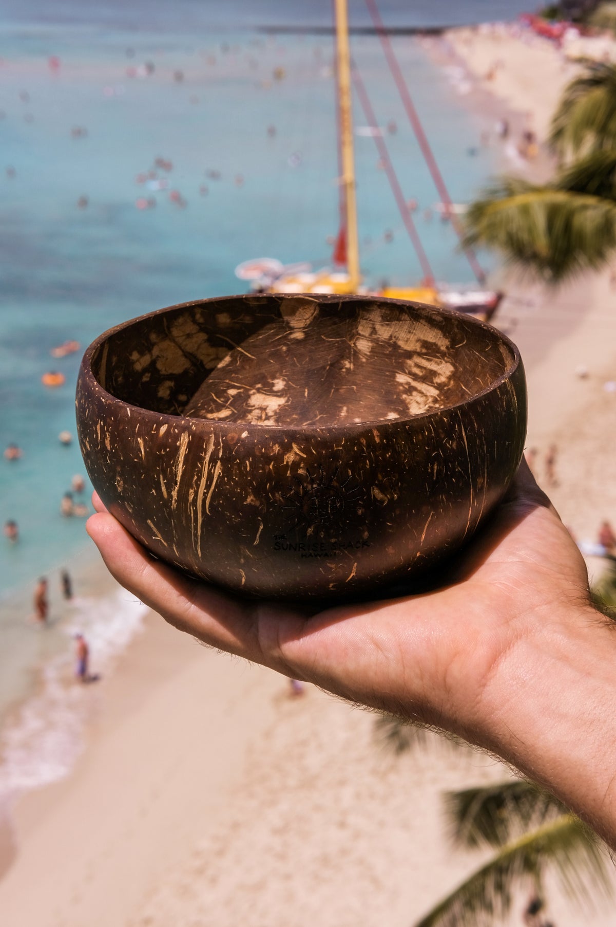 detailed picture of coconut bowl