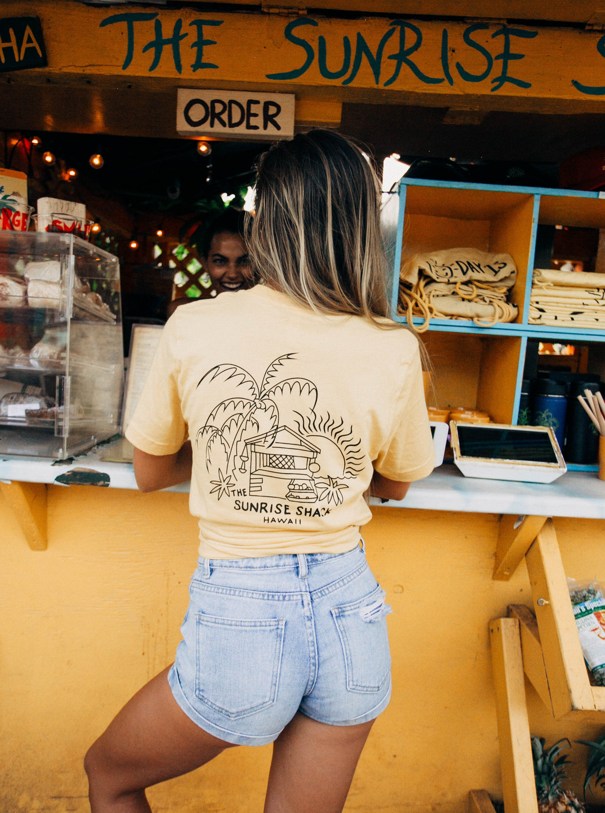 &quot;SUNRISE SHACK&quot; CLASSIC SHACK SHIRT